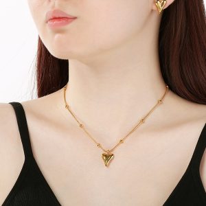 V-Love Gold Pendant Necklace